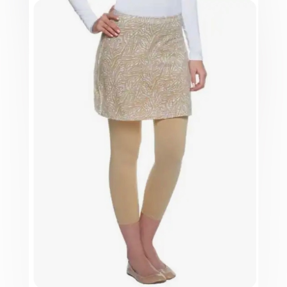 Legacy Capri Length Skirted Leggings Size S NWT